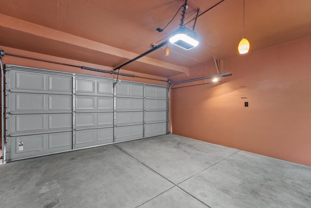 Detail Gallery Image 29 of 33 For 136 Neary St, Santa Cruz,  CA 95060 - 3 Beds | 2/1 Baths