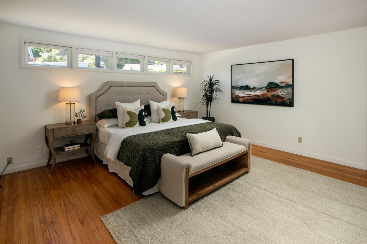 Detail Gallery Image 18 of 34 For 700 Laurelwood Dr, San Mateo,  CA 94403 - 3 Beds | 2/1 Baths