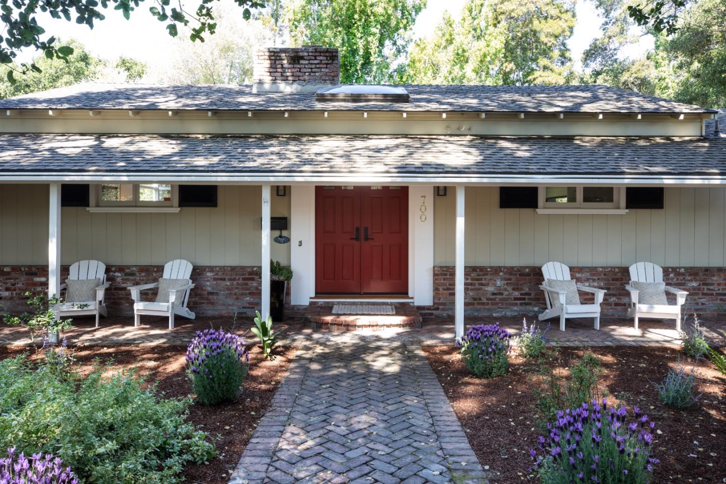 Detail Gallery Image 7 of 34 For 700 Laurelwood Dr, San Mateo,  CA 94403 - 3 Beds | 2/1 Baths