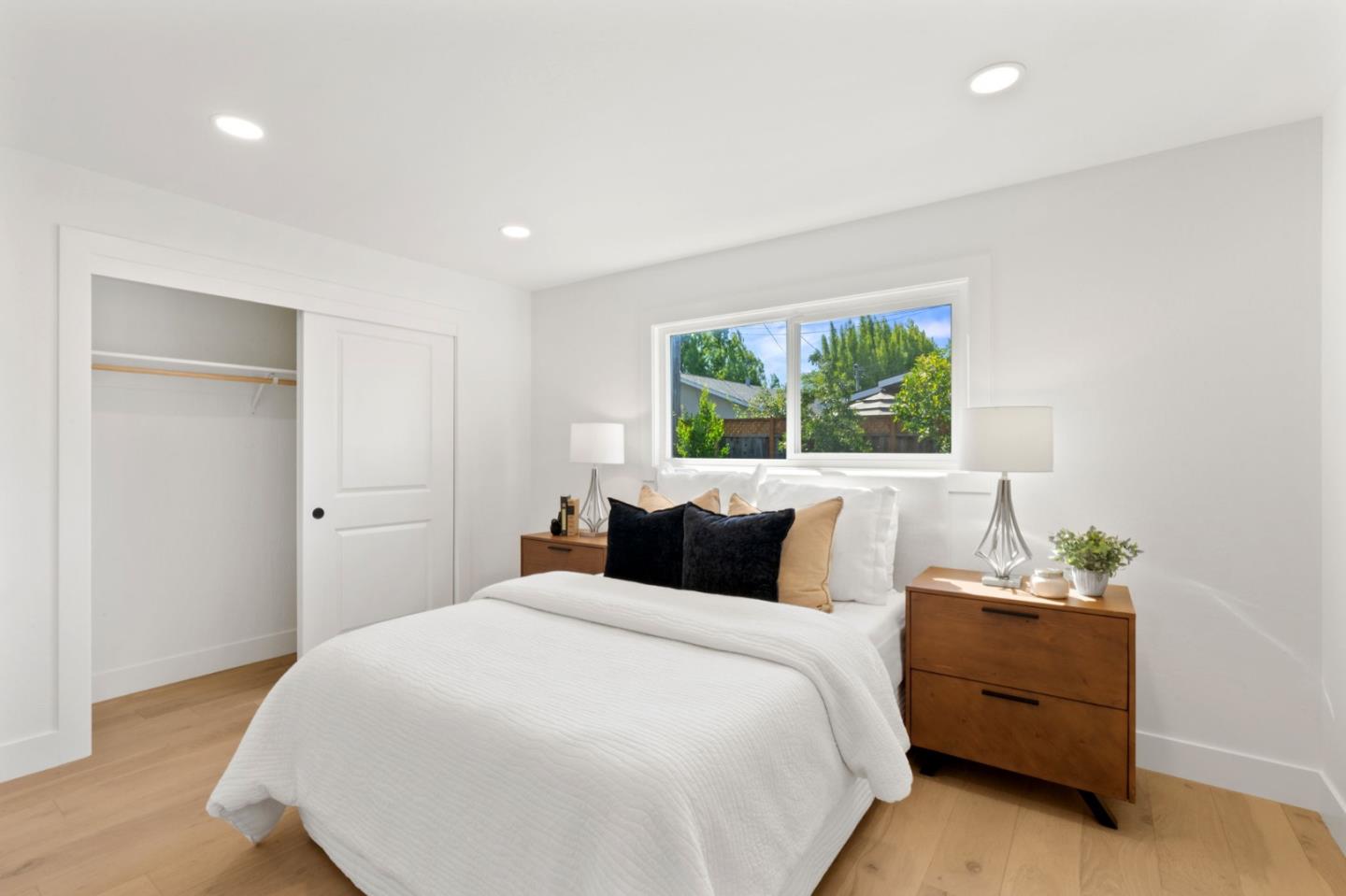 Detail Gallery Image 12 of 47 For 3719 Century Dr, Campbell,  CA 95008 - 4 Beds | 2 Baths