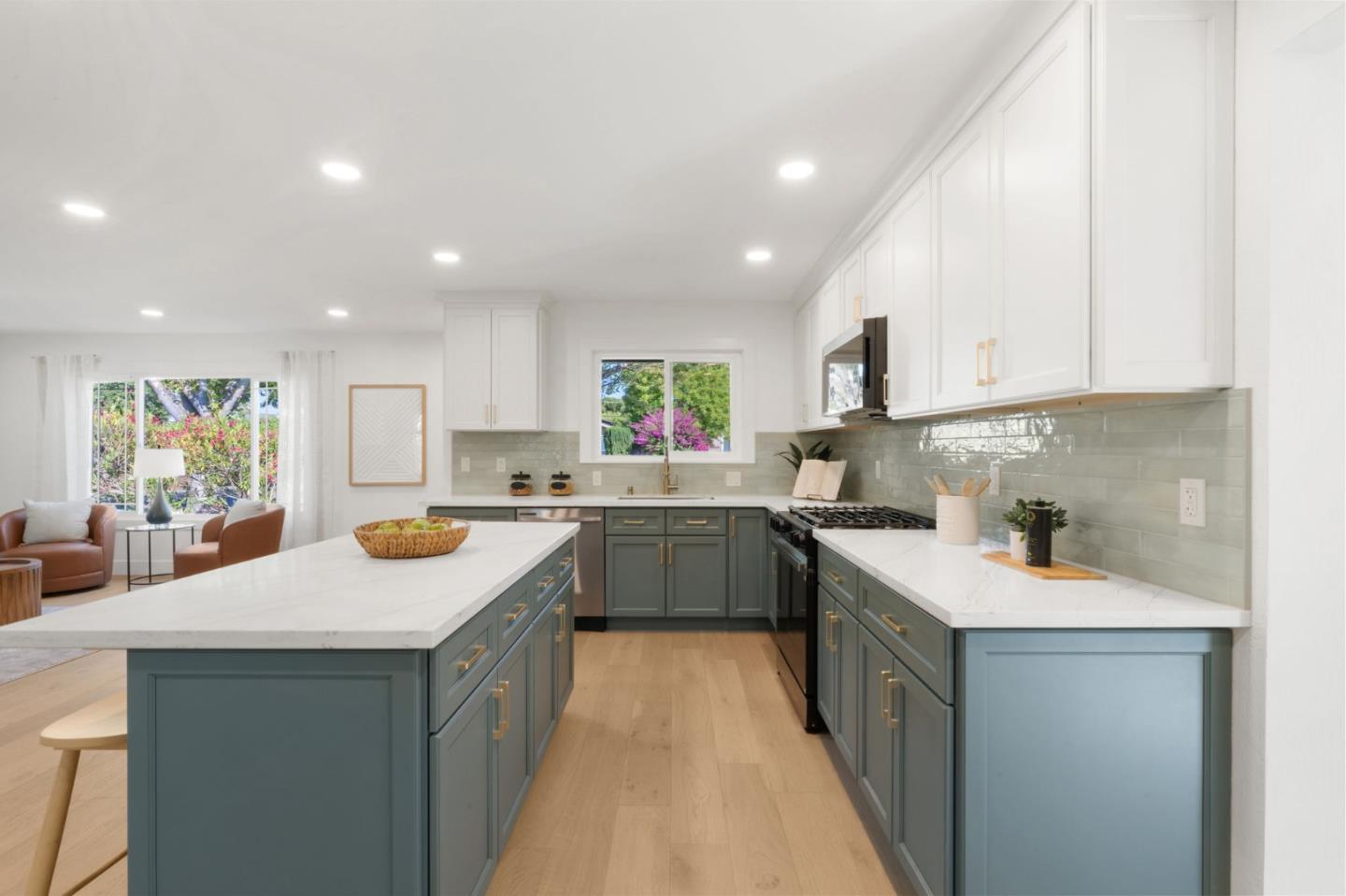 Detail Gallery Image 6 of 47 For 3719 Century Dr, Campbell,  CA 95008 - 4 Beds | 2 Baths