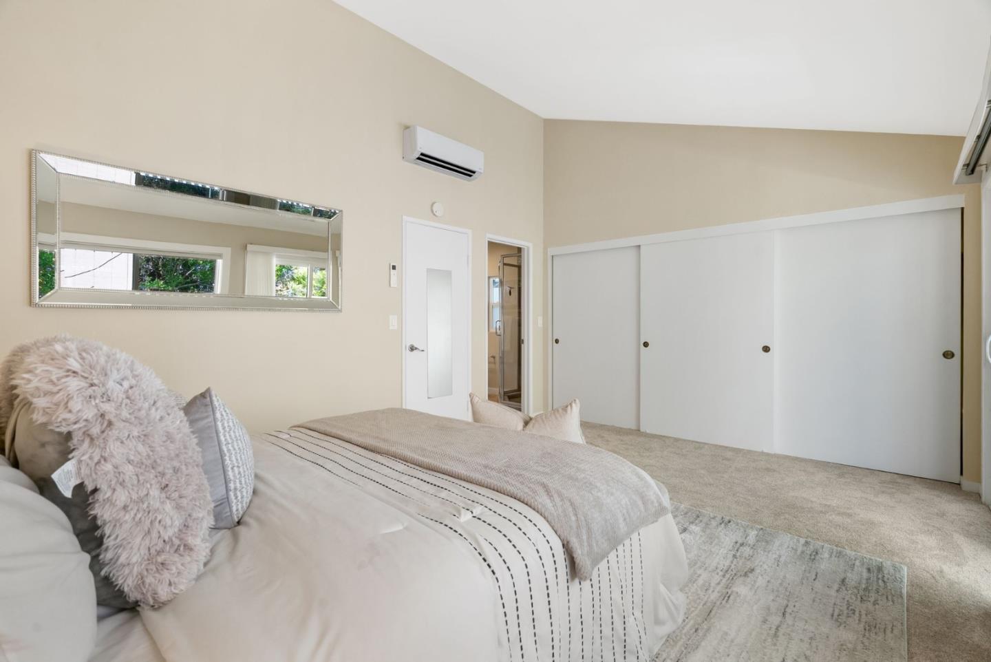 Detail Gallery Image 15 of 29 For 612 Sierra Vista Ave a,  Mountain View,  CA 94043 - 2 Beds | 2/1 Baths