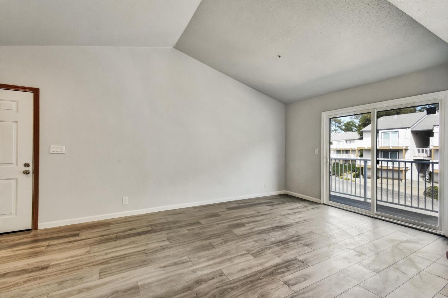 Detail Gallery Image 17 of 37 For 1026 San Luis Cir #707,  Daly City,  CA 94014 - 1 Beds | 1 Baths