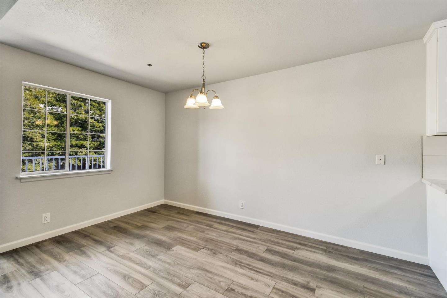 Detail Gallery Image 18 of 37 For 1026 San Luis Cir #707,  Daly City,  CA 94014 - 1 Beds | 1 Baths