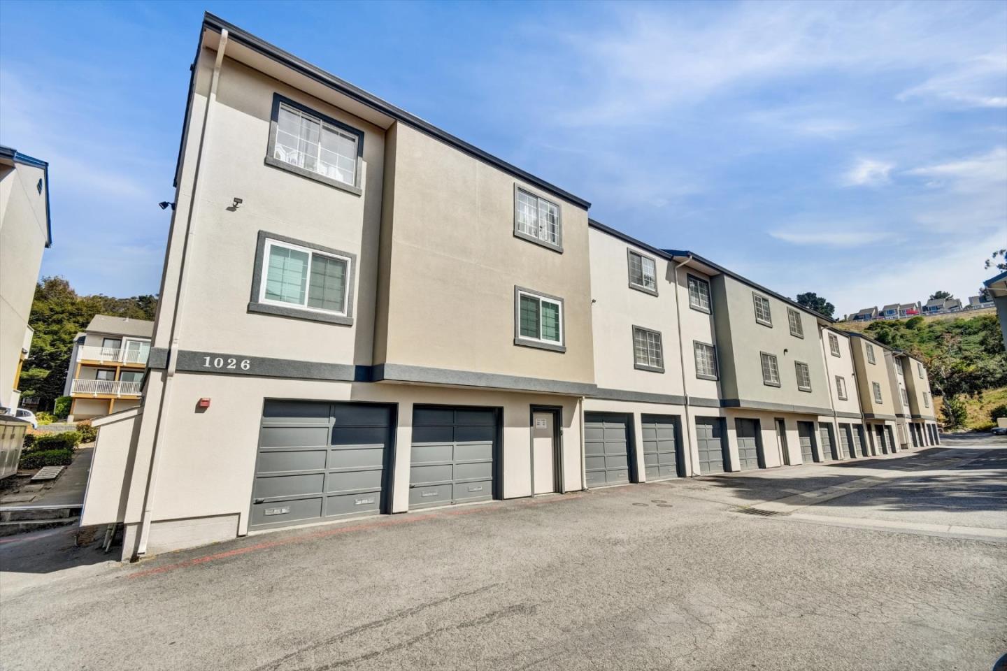 Detail Gallery Image 35 of 37 For 1026 San Luis Cir #707,  Daly City,  CA 94014 - 1 Beds | 1 Baths