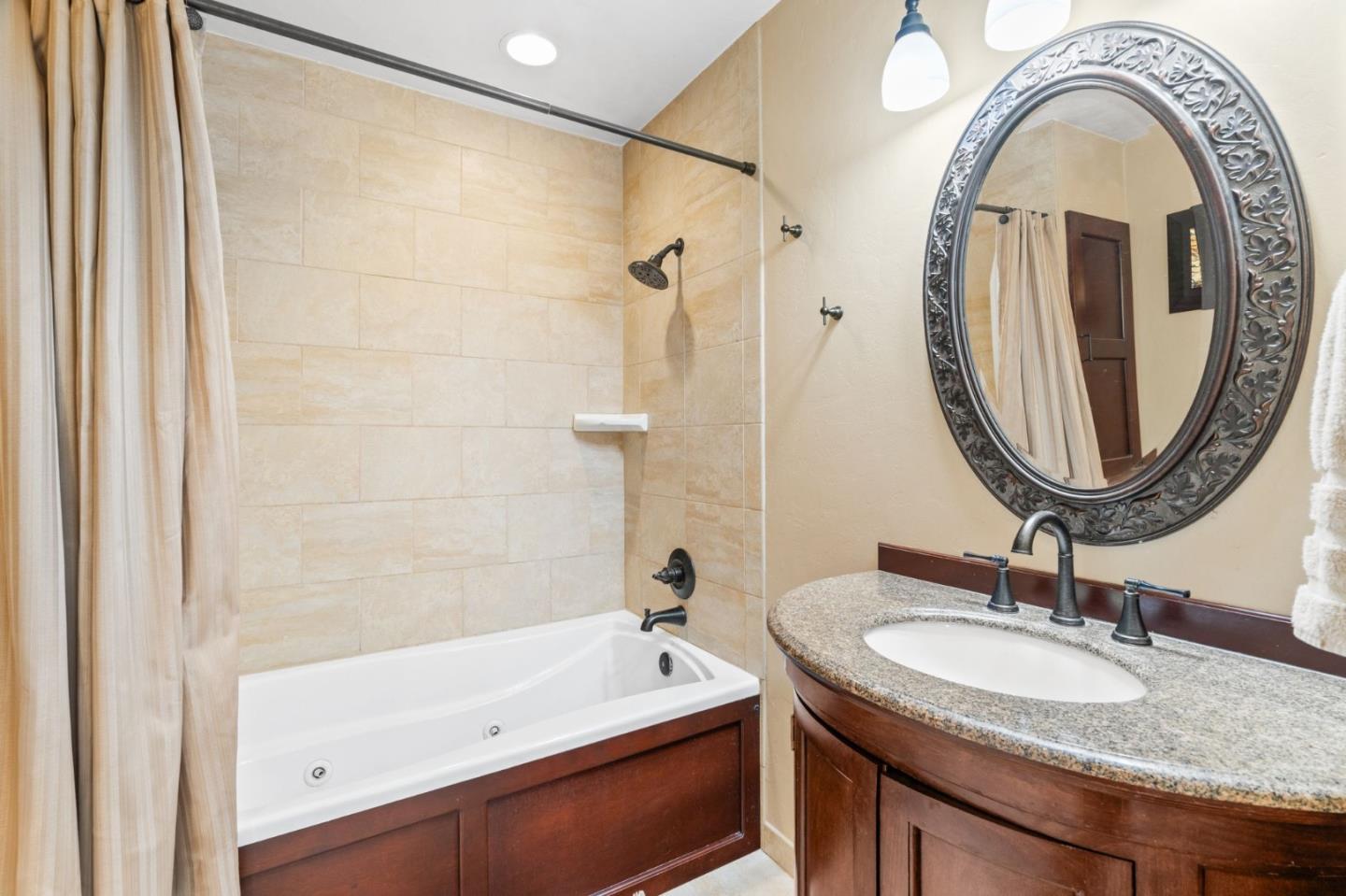 Detail Gallery Image 18 of 46 For 249 Bernal Rd, San Jose,  CA 95119 - 3 Beds | 2 Baths