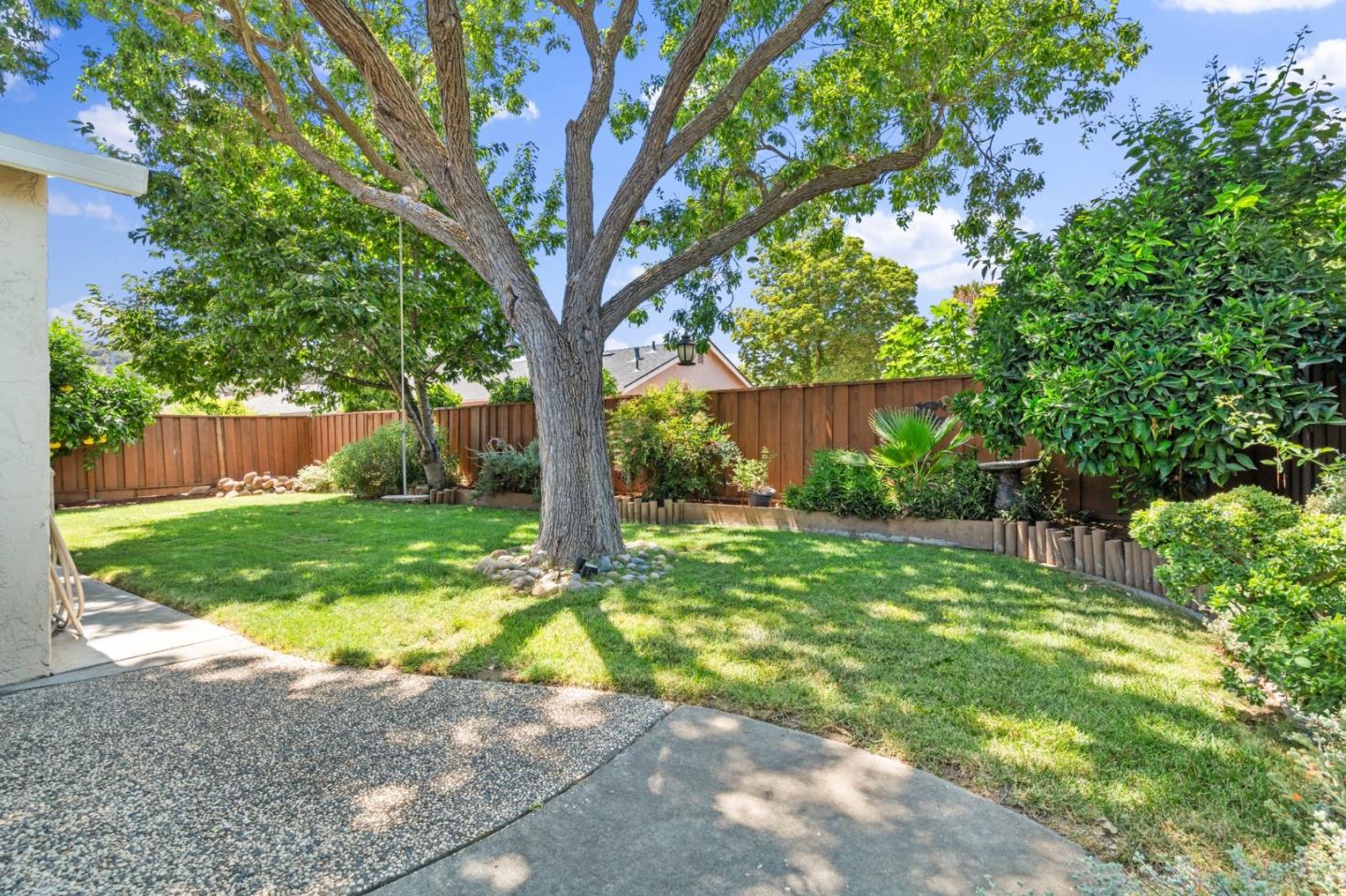 Detail Gallery Image 29 of 46 For 249 Bernal Rd, San Jose,  CA 95119 - 3 Beds | 2 Baths