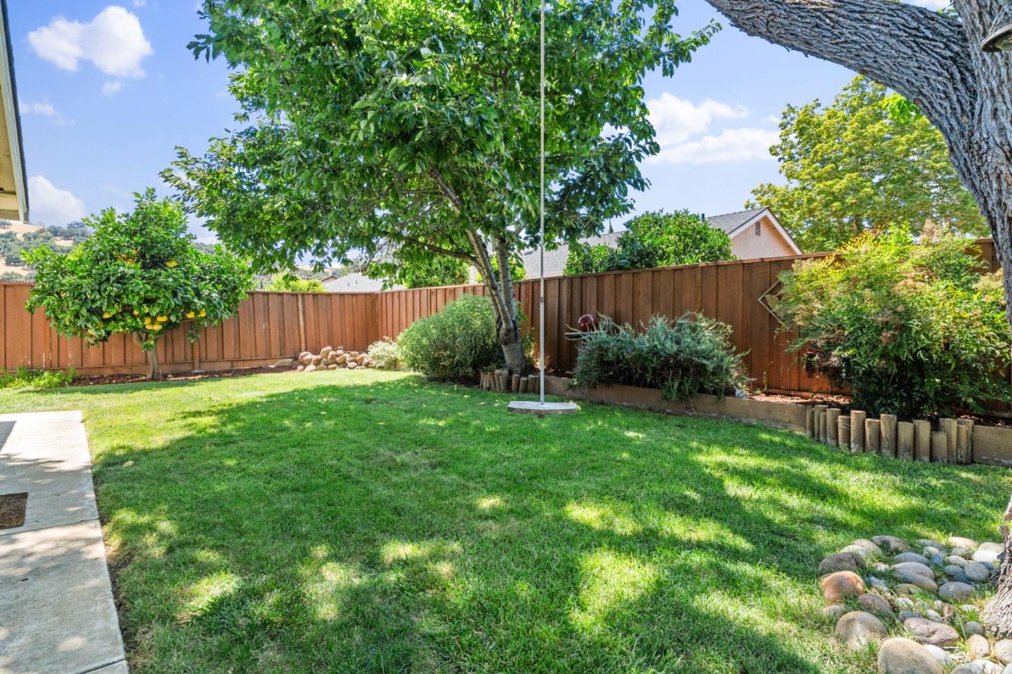 Detail Gallery Image 31 of 46 For 249 Bernal Rd, San Jose,  CA 95119 - 3 Beds | 2 Baths