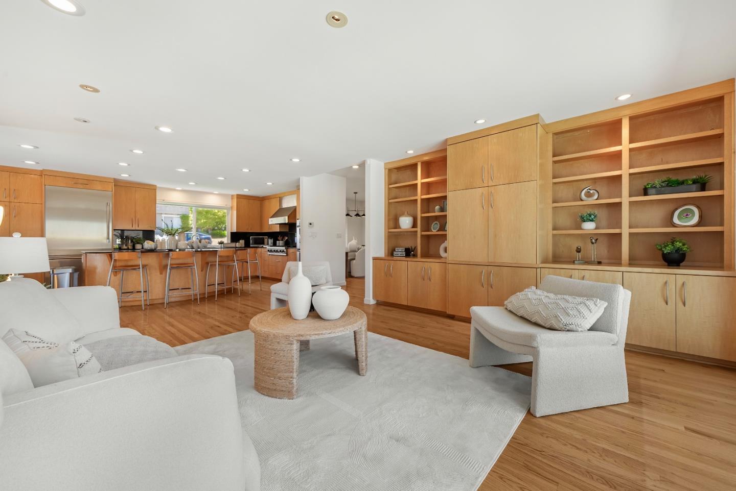 Detail Gallery Image 10 of 51 For 1405 Cedar Pl, Los Altos,  CA 94024 - 3 Beds | 2 Baths