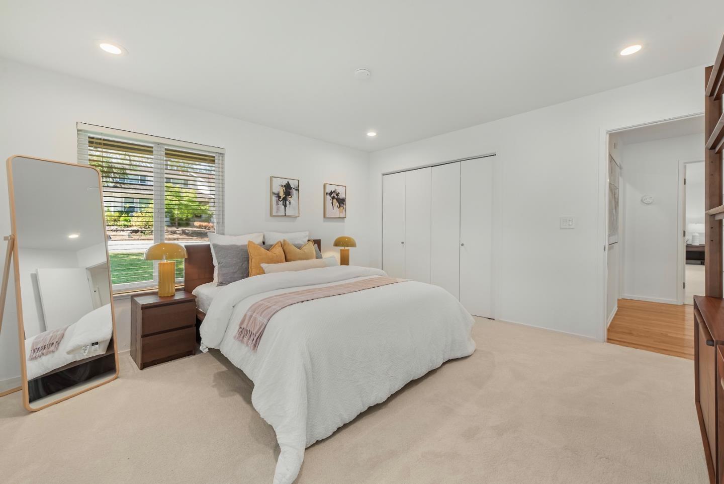 Detail Gallery Image 23 of 51 For 1405 Cedar Pl, Los Altos,  CA 94024 - 3 Beds | 2 Baths