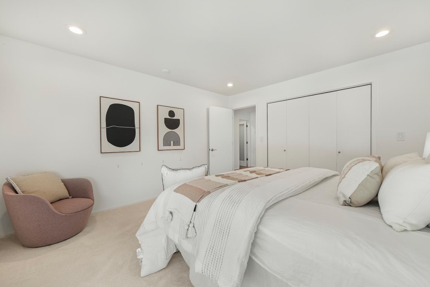Detail Gallery Image 24 of 51 For 1405 Cedar Pl, Los Altos,  CA 94024 - 3 Beds | 2 Baths