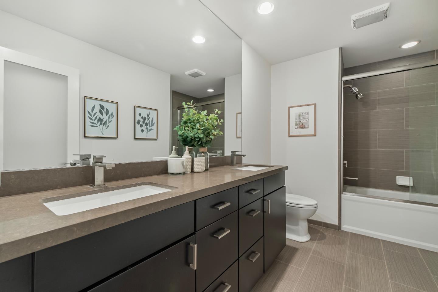 Detail Gallery Image 28 of 51 For 1405 Cedar Pl, Los Altos,  CA 94024 - 3 Beds | 2 Baths