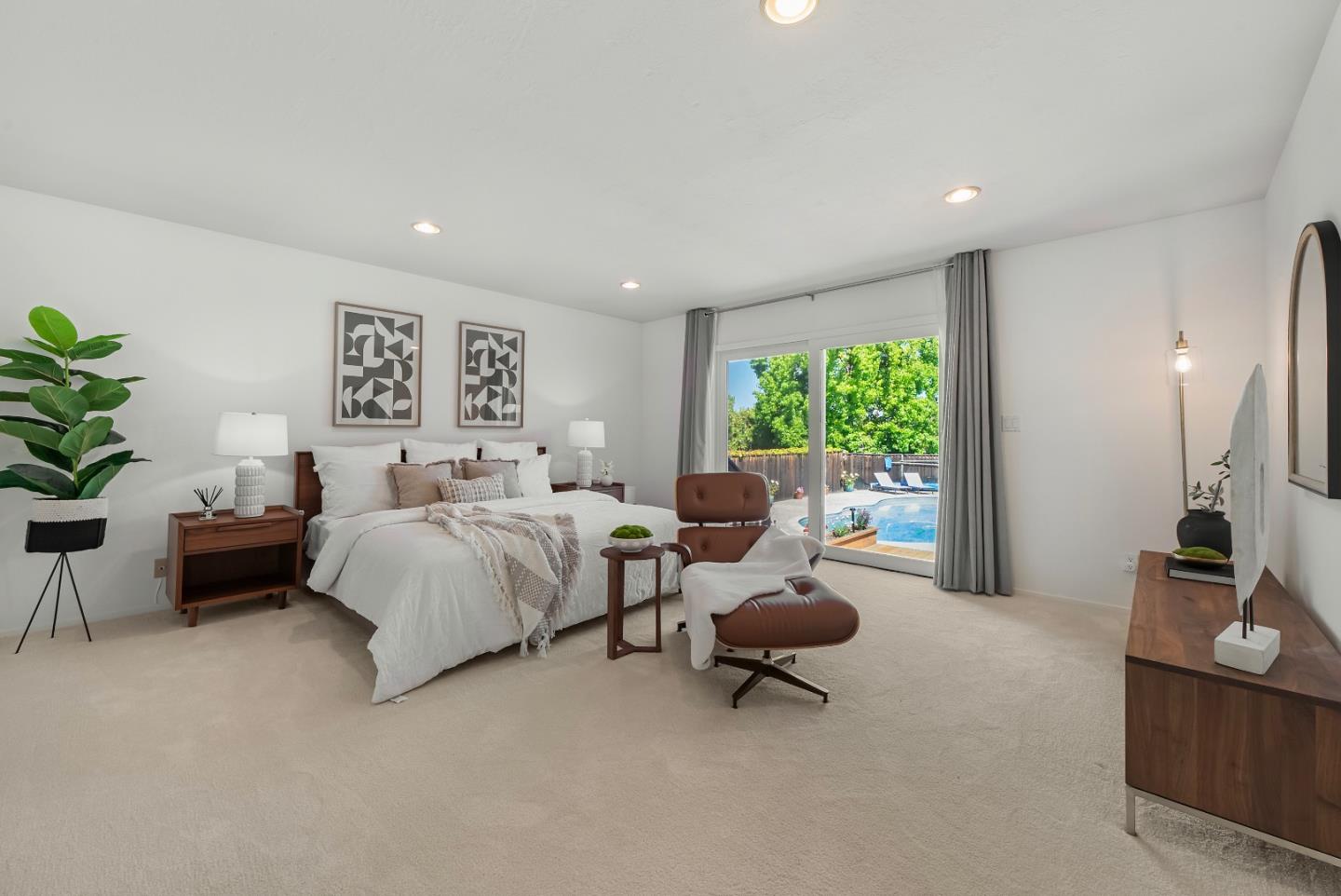Detail Gallery Image 29 of 51 For 1405 Cedar Pl, Los Altos,  CA 94024 - 3 Beds | 2 Baths