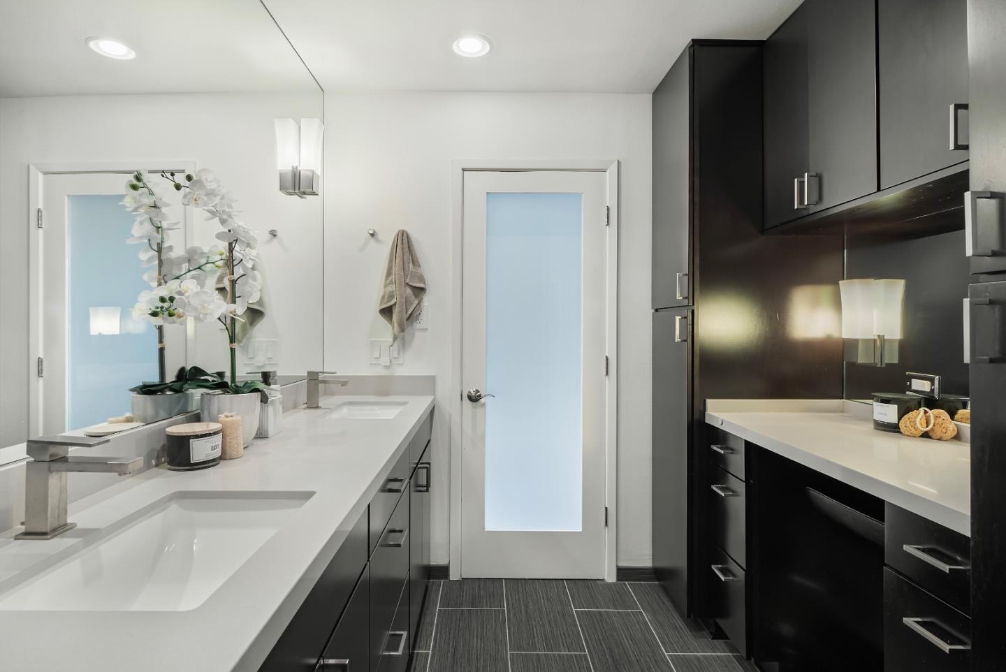 Detail Gallery Image 32 of 51 For 1405 Cedar Pl, Los Altos,  CA 94024 - 3 Beds | 2 Baths