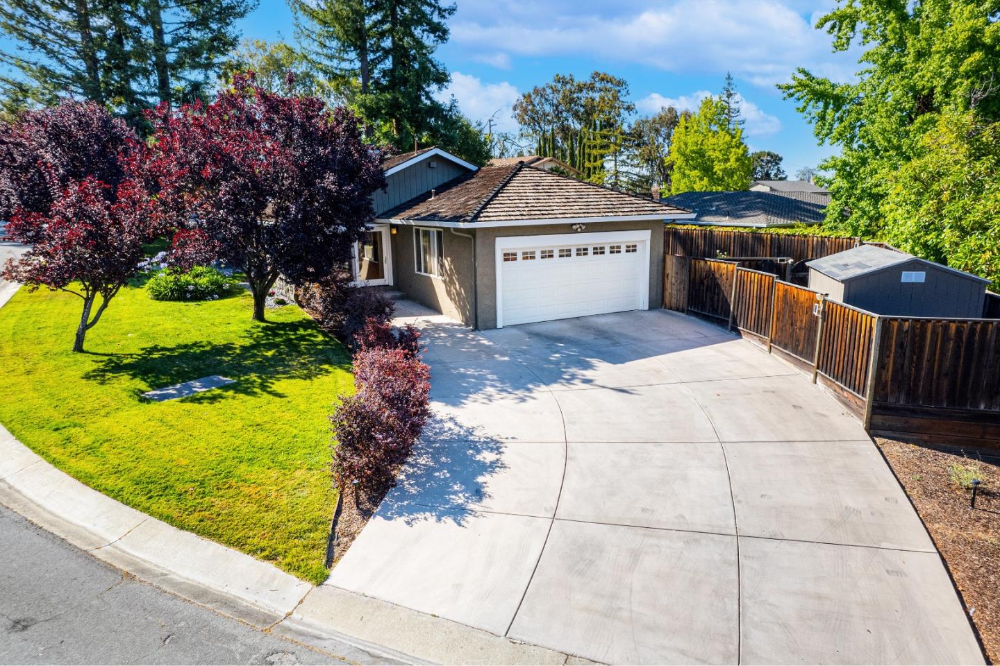 Detail Gallery Image 44 of 51 For 1405 Cedar Pl, Los Altos,  CA 94024 - 3 Beds | 2 Baths