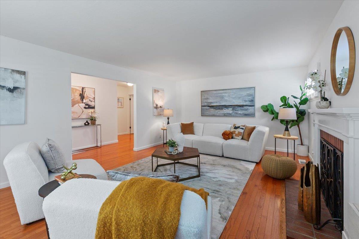 Detail Gallery Image 8 of 38 For 1141 Fairview Ave, Redwood City,  CA 94061 - 3 Beds | 2 Baths