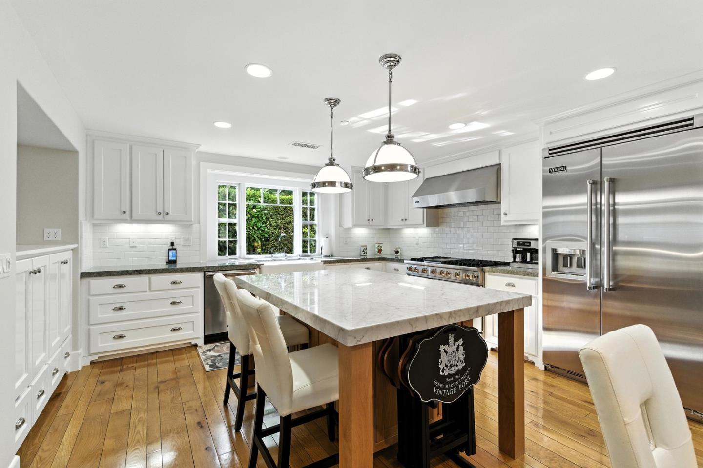 Detail Gallery Image 10 of 32 For 16897 Mitchell Ave, Los Gatos,  CA 95032 - 4 Beds | 4/1 Baths