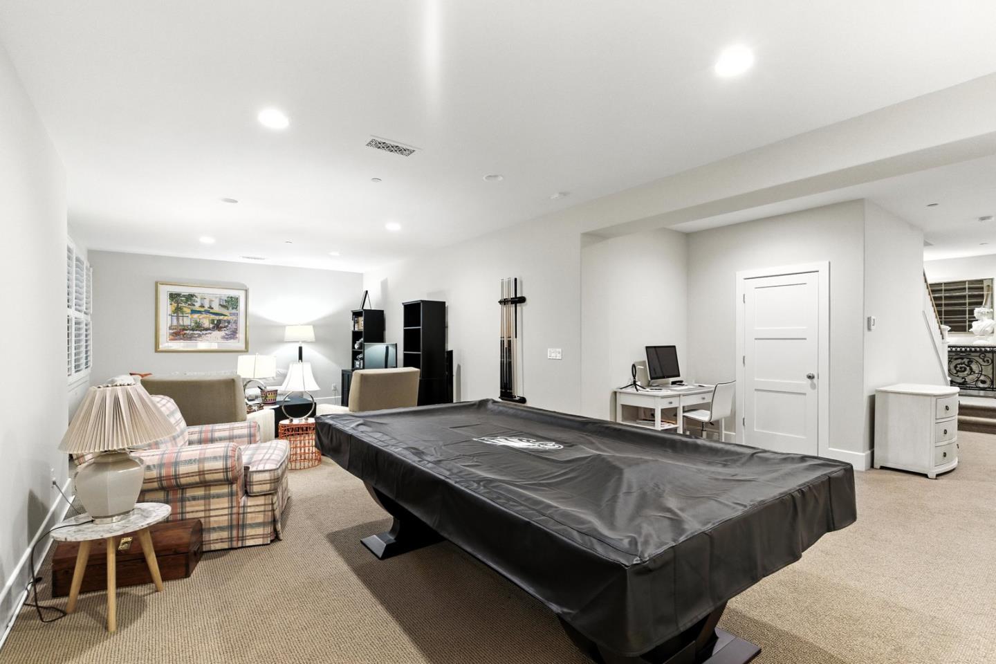 Detail Gallery Image 17 of 32 For 16897 Mitchell Ave, Los Gatos,  CA 95032 - 4 Beds | 4/1 Baths