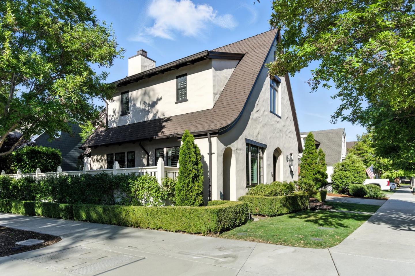 Detail Gallery Image 2 of 32 For 16897 Mitchell Ave, Los Gatos,  CA 95032 - 4 Beds | 4/1 Baths
