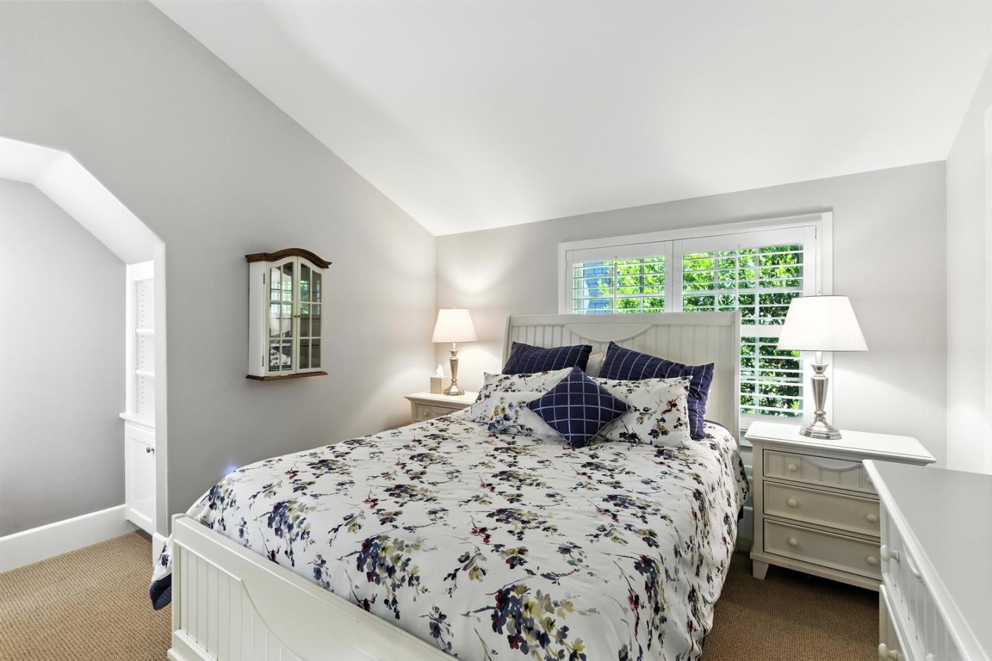 Detail Gallery Image 26 of 32 For 16897 Mitchell Ave, Los Gatos,  CA 95032 - 4 Beds | 4/1 Baths
