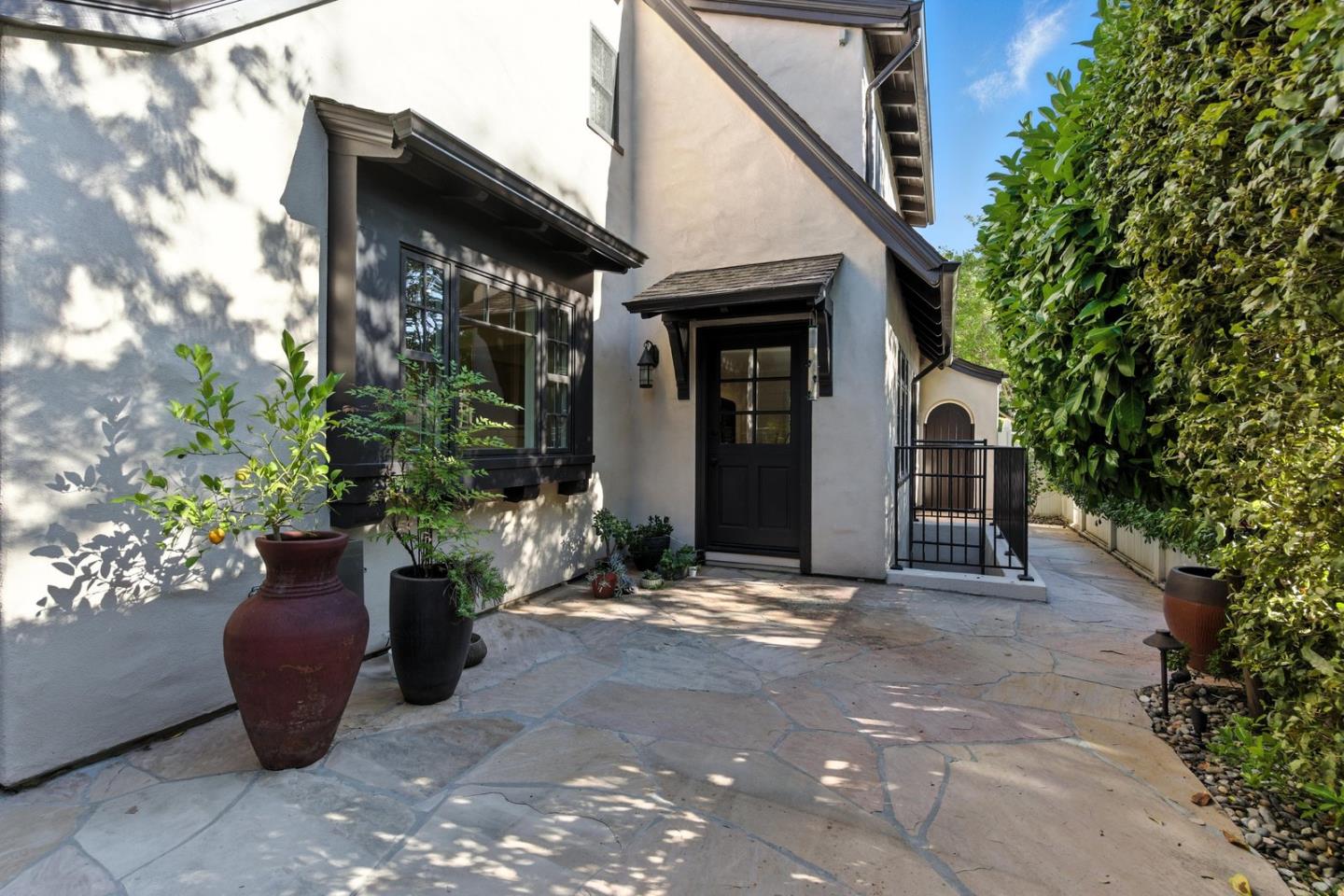 Detail Gallery Image 6 of 32 For 16897 Mitchell Ave, Los Gatos,  CA 95032 - 4 Beds | 4/1 Baths