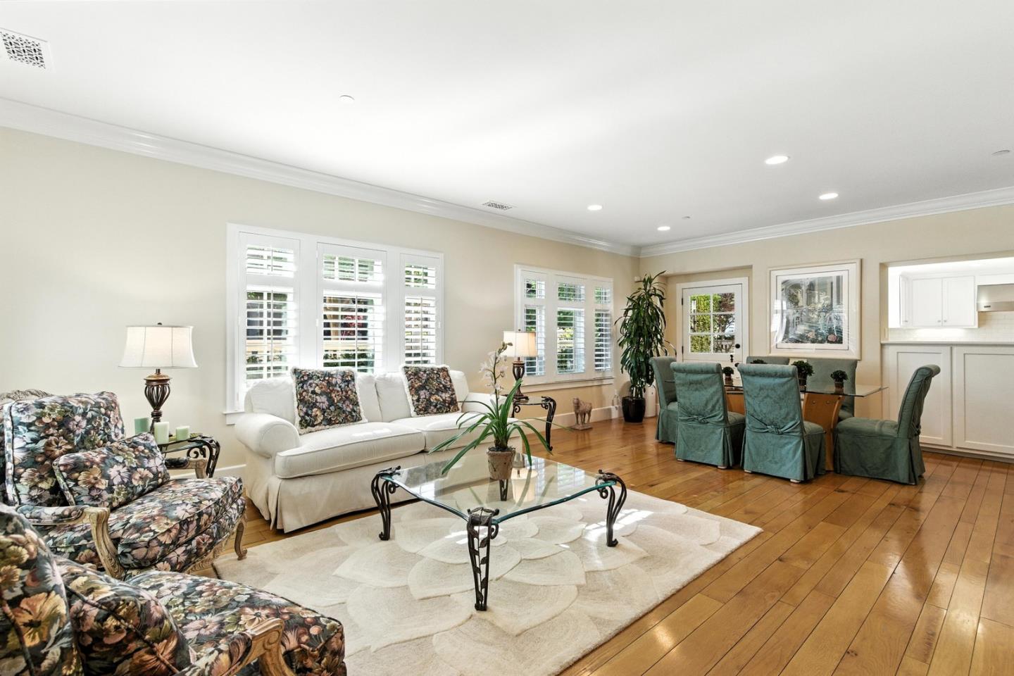 Detail Gallery Image 7 of 32 For 16897 Mitchell Ave, Los Gatos,  CA 95032 - 4 Beds | 4/1 Baths
