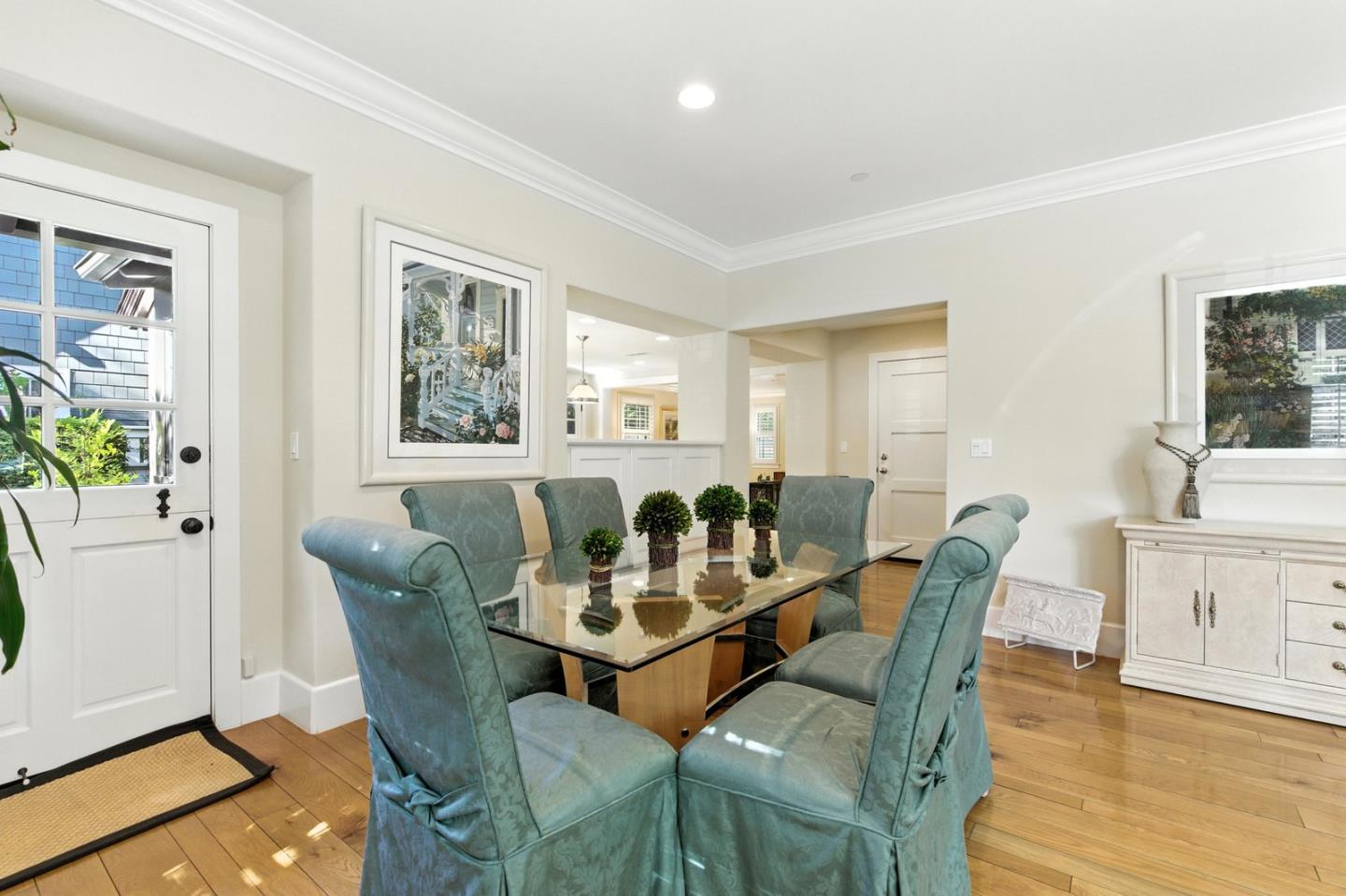 Detail Gallery Image 9 of 32 For 16897 Mitchell Ave, Los Gatos,  CA 95032 - 4 Beds | 4/1 Baths