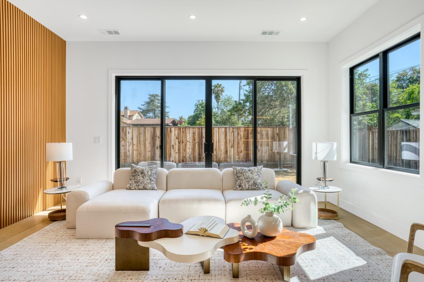 Detail Gallery Image 3 of 44 For 1270 W Hacienda Ave, Campbell,  CA 95008 - 5 Beds | 4 Baths