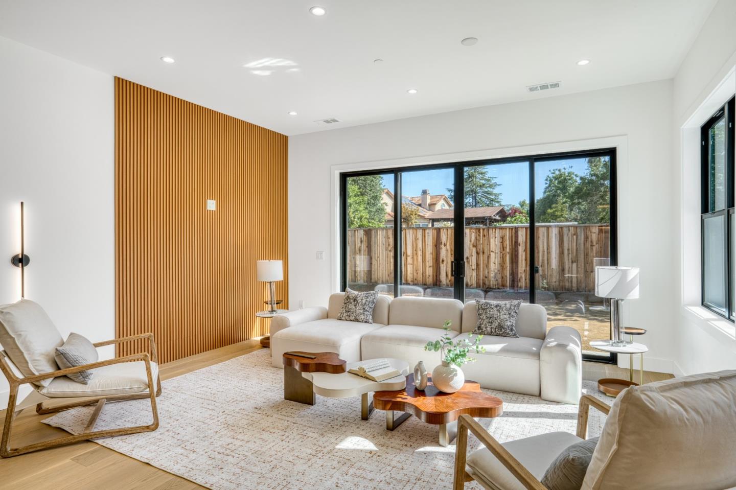 Detail Gallery Image 4 of 44 For 1270 W Hacienda Ave, Campbell,  CA 95008 - 5 Beds | 4 Baths
