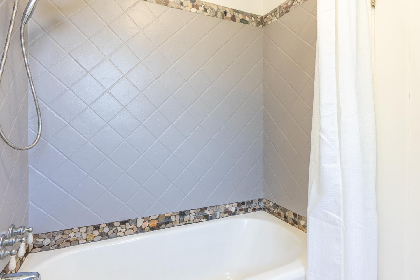 Detail Gallery Image 24 of 45 For 2653 Brewster Ave, Redwood City,  CA 94062 - 2 Beds | 1/1 Baths