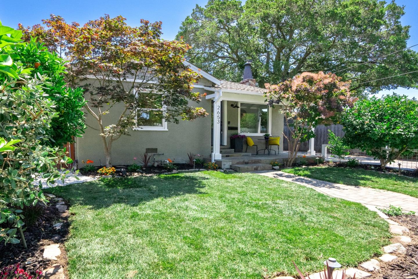 Detail Gallery Image 3 of 45 For 2653 Brewster Ave, Redwood City,  CA 94062 - 2 Beds | 1/1 Baths