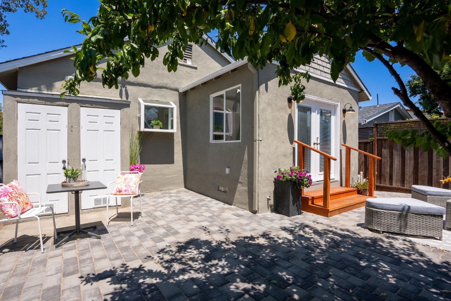 Detail Gallery Image 37 of 45 For 2653 Brewster Ave, Redwood City,  CA 94062 - 2 Beds | 1/1 Baths