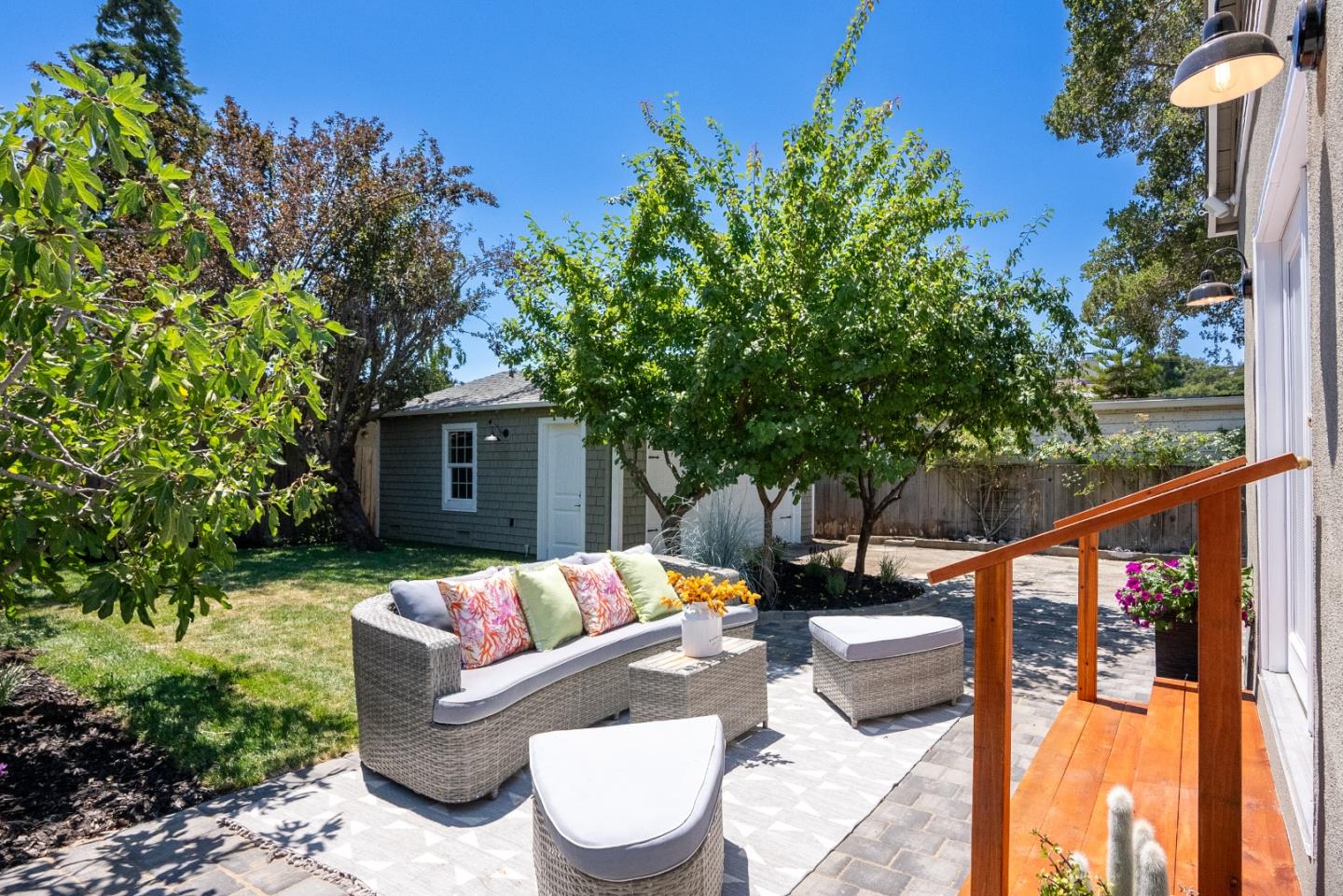 Detail Gallery Image 43 of 45 For 2653 Brewster Ave, Redwood City,  CA 94062 - 2 Beds | 1/1 Baths