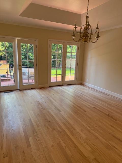 Detail Gallery Image 18 of 29 For 206 El Cerrito, Hillsborough,  CA 94010 - 4 Beds | 3/1 Baths