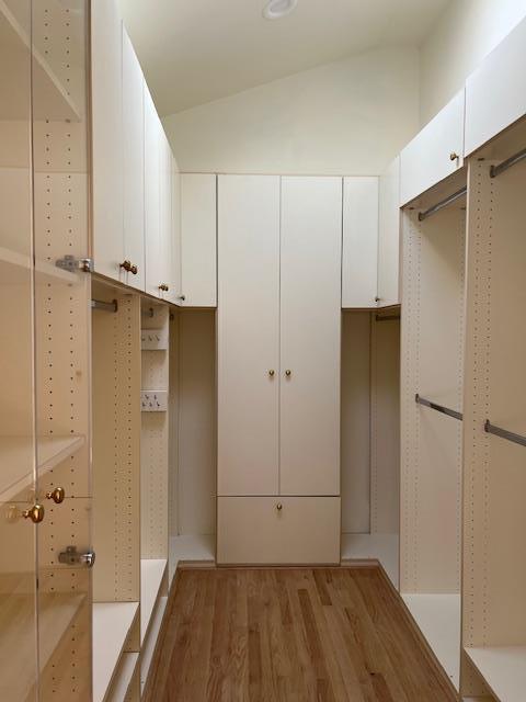 Detail Gallery Image 29 of 29 For 206 El Cerrito, Hillsborough,  CA 94010 - 4 Beds | 3/1 Baths