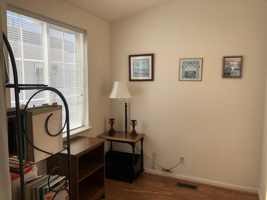 Detail Gallery Image 10 of 18 For 325 Sylvan Ave #39,  Mountain View,  CA 94041 - 2 Beds | 2 Baths