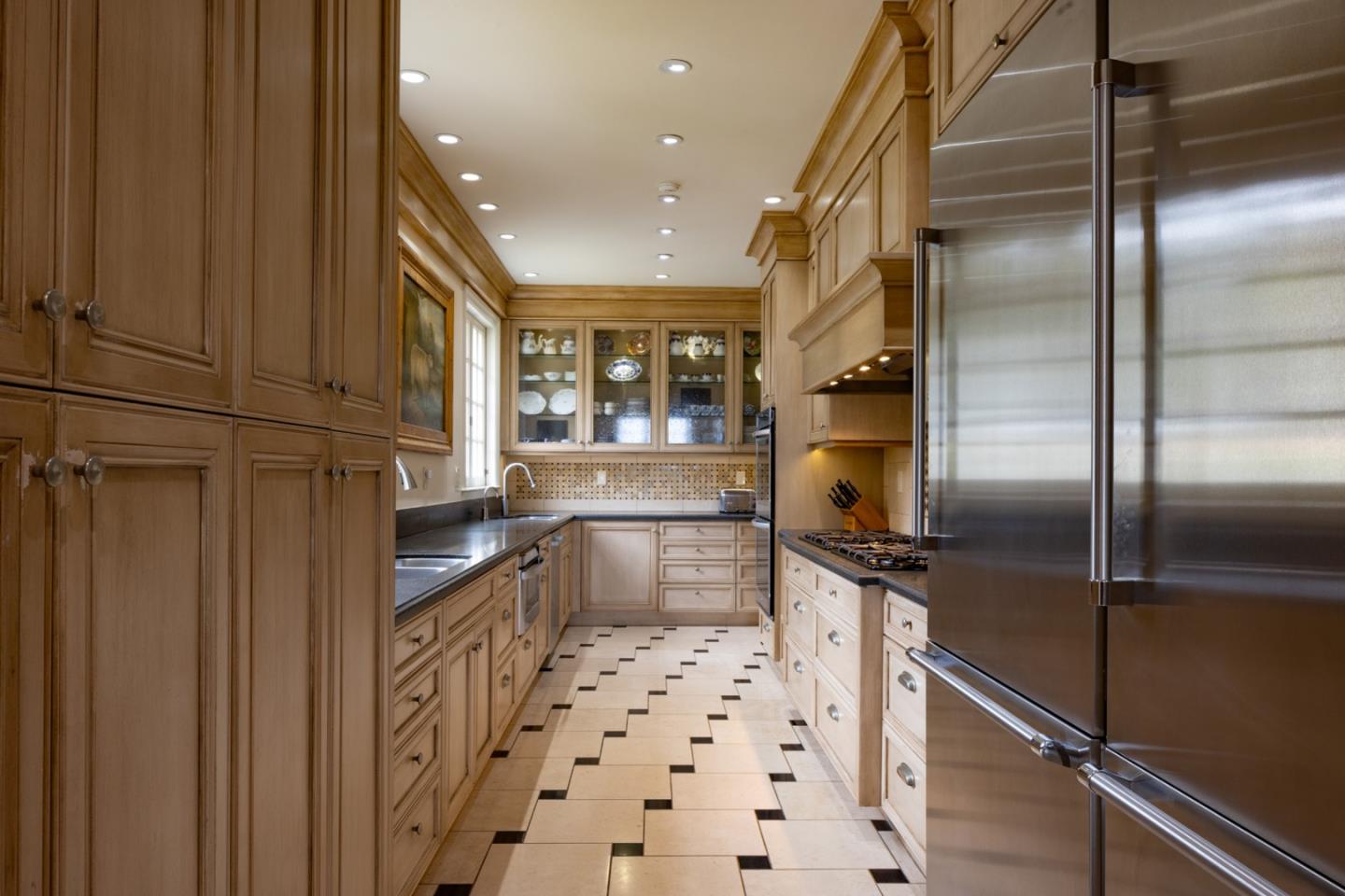 Detail Gallery Image 10 of 16 For 1500 Viscaino Rd, Pebble Beach,  CA 93953 - 7 Beds | 7/1 Baths