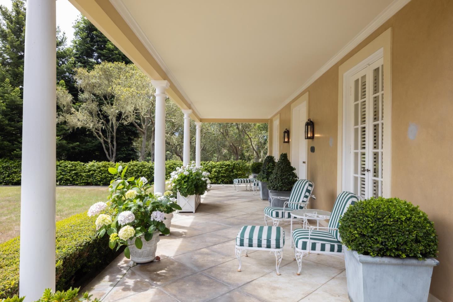 Detail Gallery Image 12 of 16 For 1500 Viscaino Rd, Pebble Beach,  CA 93953 - 7 Beds | 7/1 Baths