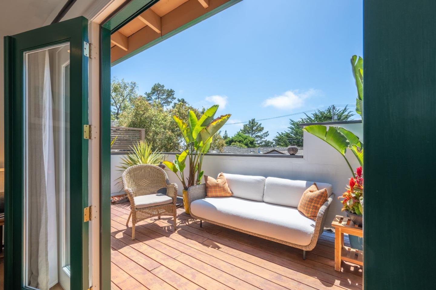Detail Gallery Image 16 of 28 For 0 Santa Fe 2 Nw of 3rd Ave, Carmel,  CA 93921 - 2 Beds | 2 Baths