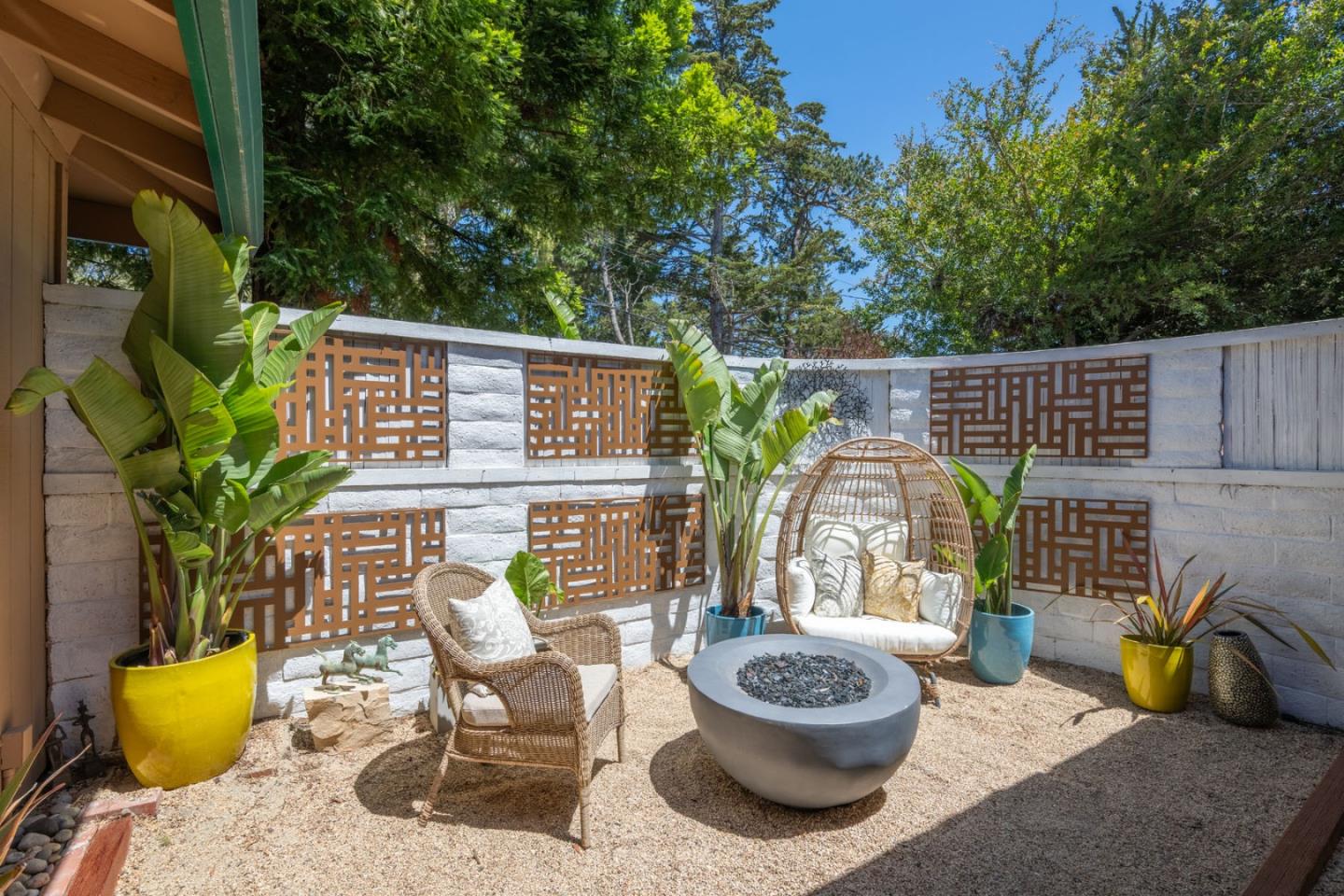 Detail Gallery Image 19 of 28 For 0 Santa Fe 2 Nw of 3rd Ave, Carmel,  CA 93921 - 2 Beds | 2 Baths