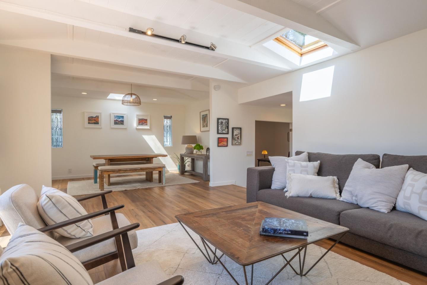 Detail Gallery Image 7 of 28 For 0 Santa Fe 2 Nw of 3rd Ave, Carmel,  CA 93921 - 2 Beds | 2 Baths