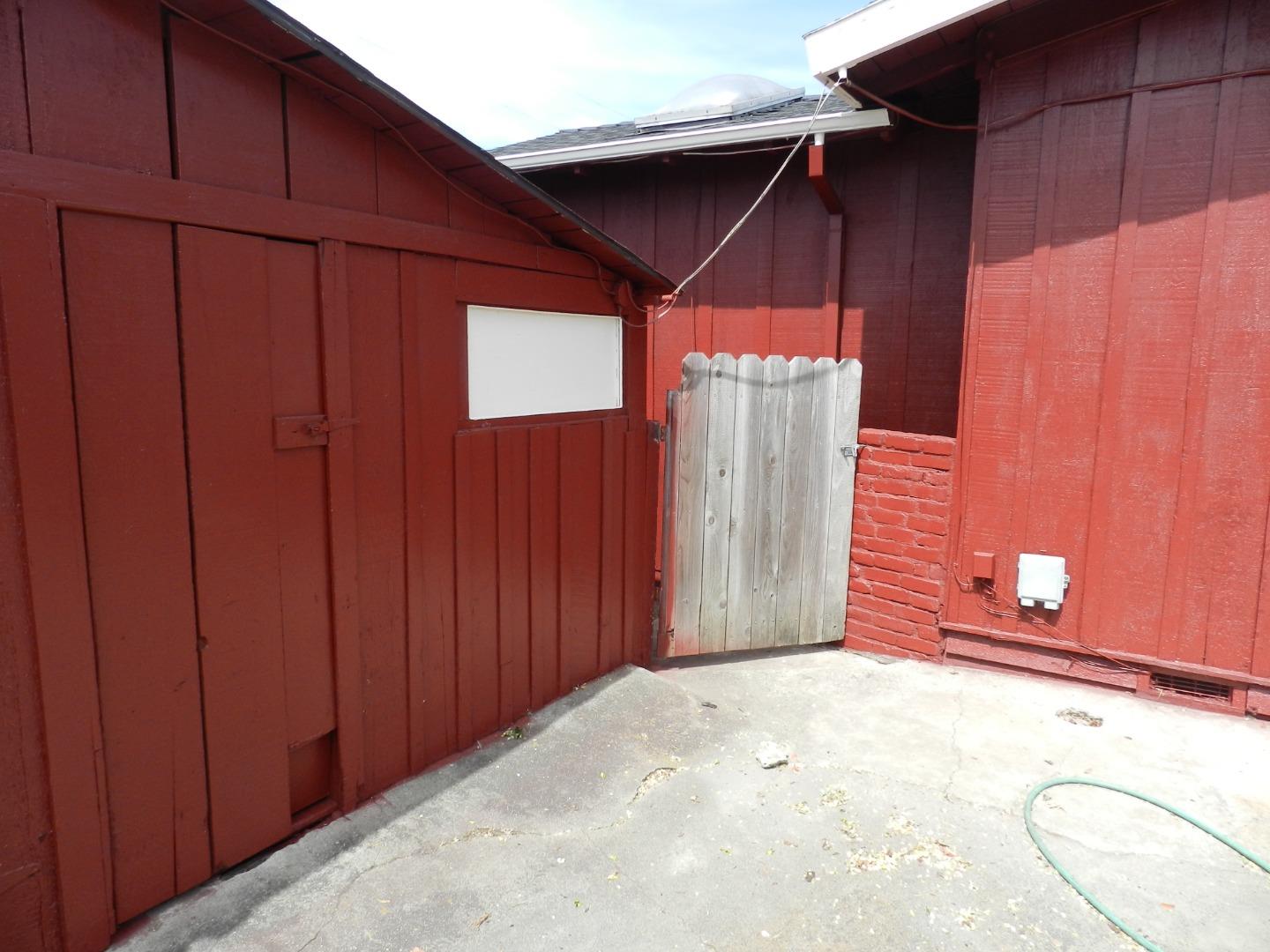 Detail Gallery Image 27 of 30 For 50 Katherine Ave, Salinas,  CA 93901 - 2 Beds | 1 Baths