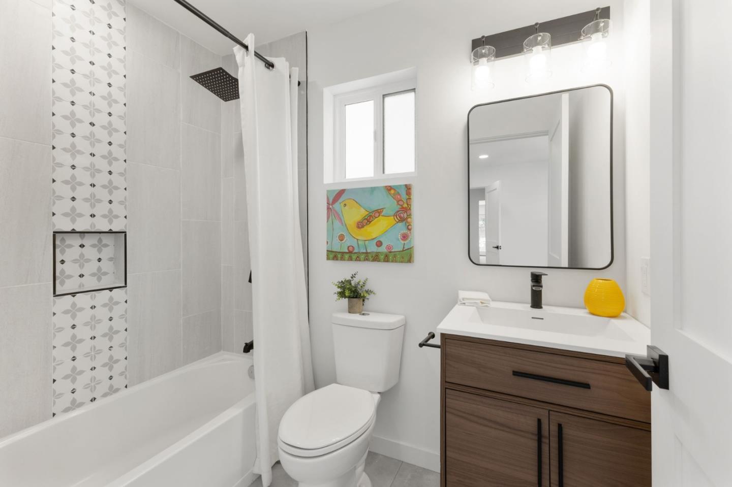 Detail Gallery Image 39 of 49 For 466 N 18th St, San Jose,  CA 95112 - 5 Beds | 4 Baths