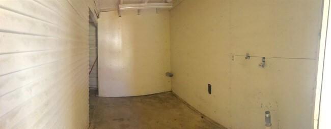 Detail Gallery Image 12 of 17 For 54 Katherine Ave, Salinas,  CA 93901 - 2 Beds | 1/1 Baths