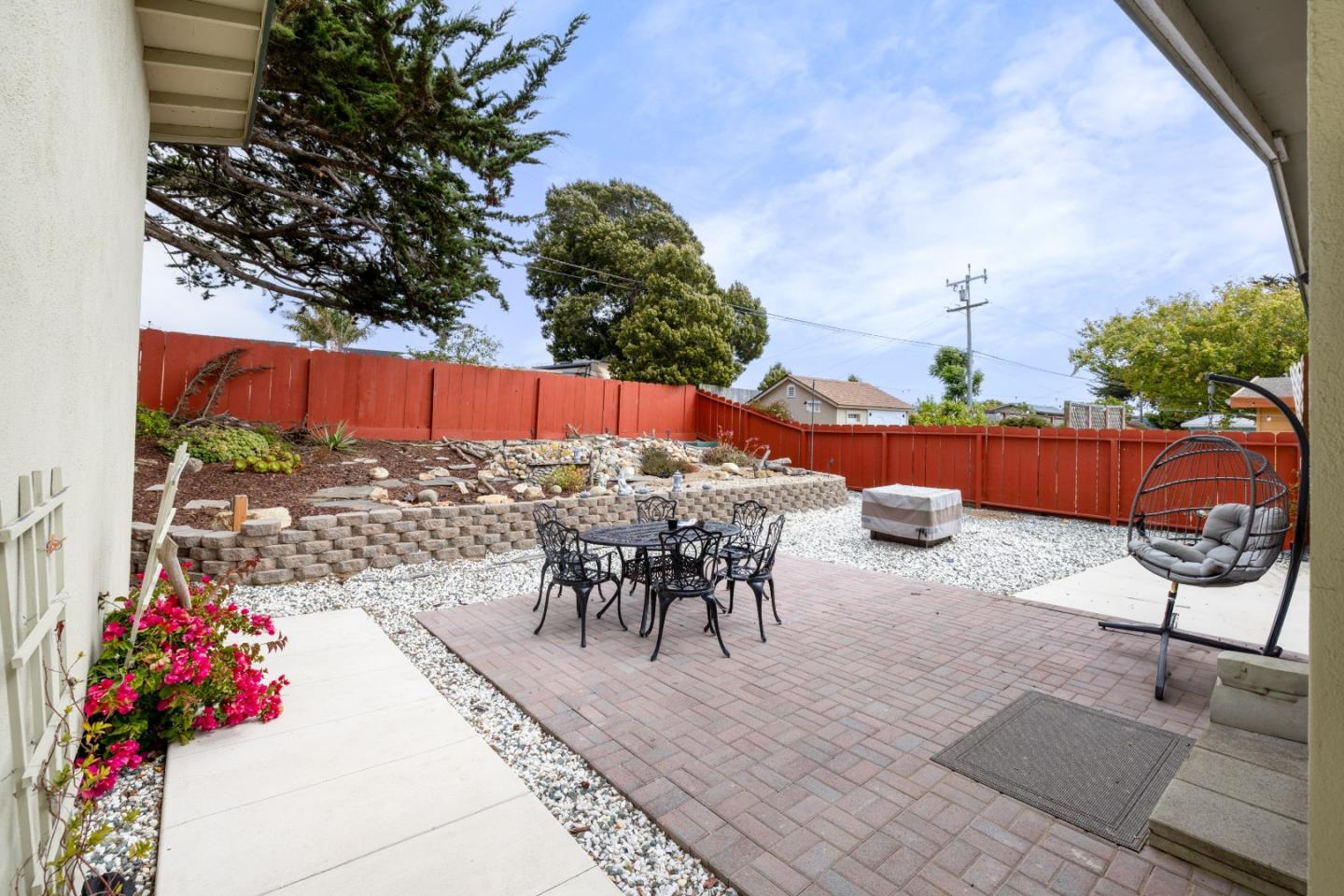 Detail Gallery Image 15 of 32 For 3248 Fitzgerald Cir, Marina,  CA 93933 - 5 Beds | 3 Baths