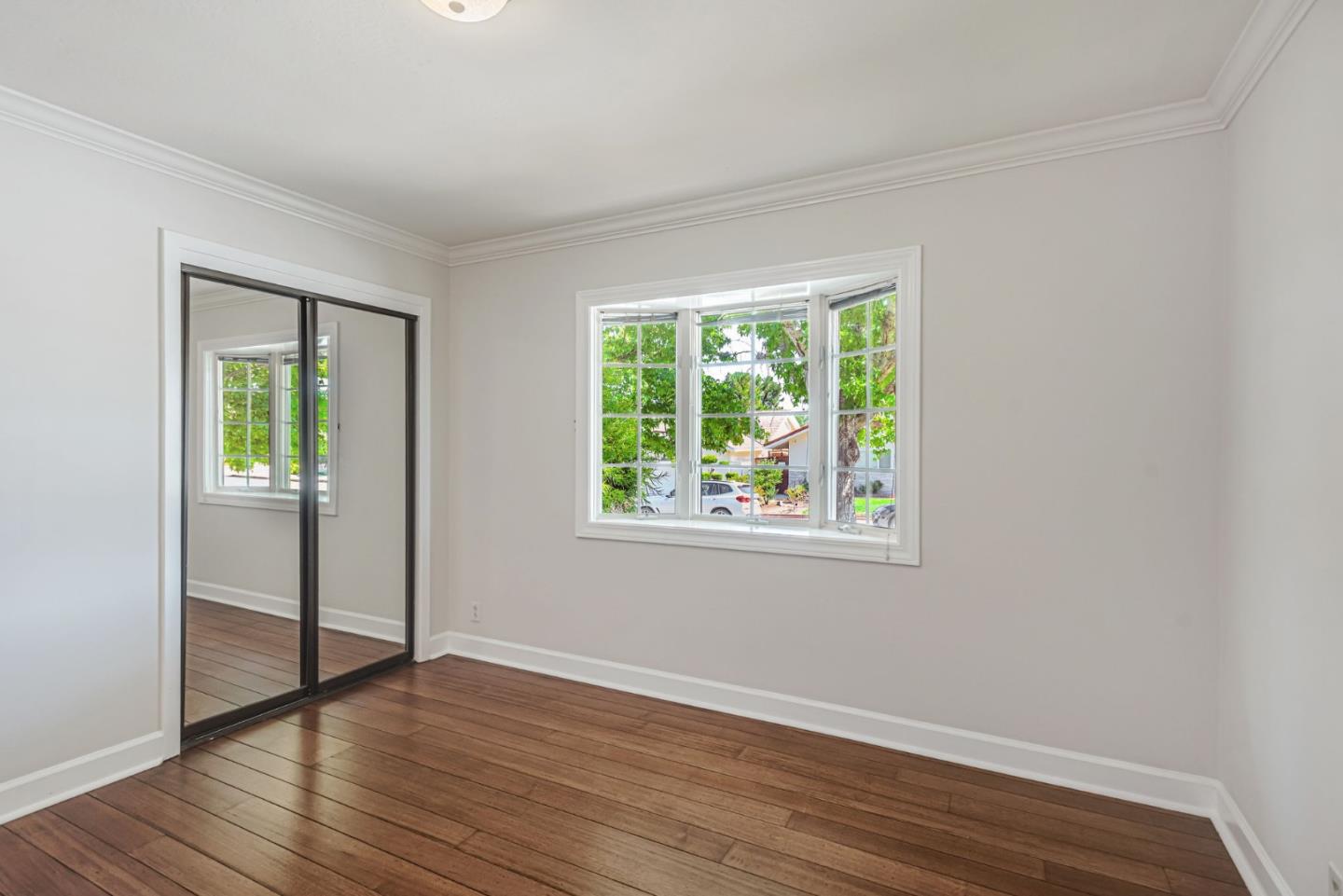 Detail Gallery Image 19 of 32 For 329 Castenada Dr, Millbrae,  CA 94030 - 3 Beds | 2 Baths