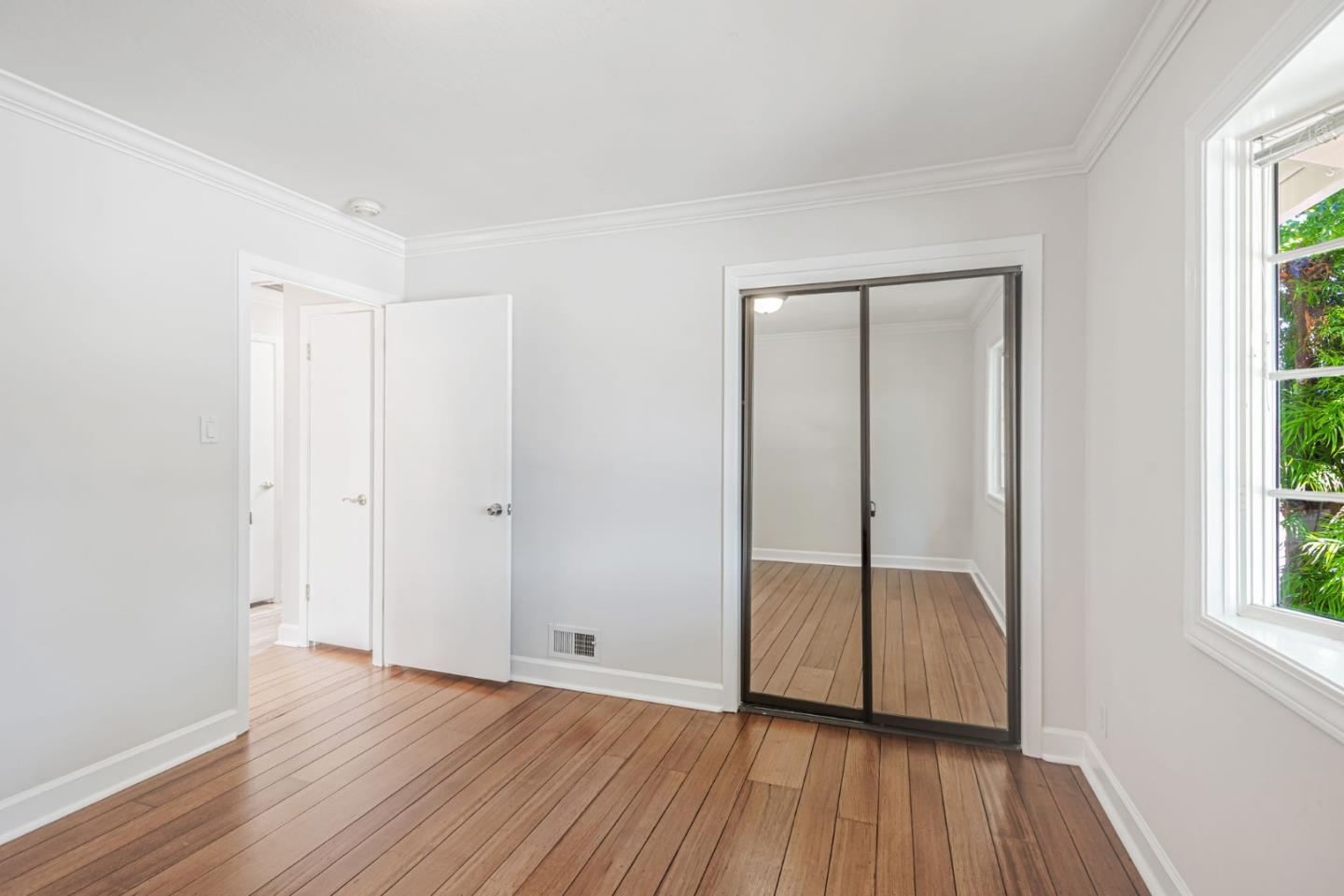 Detail Gallery Image 20 of 32 For 329 Castenada Dr, Millbrae,  CA 94030 - 3 Beds | 2 Baths