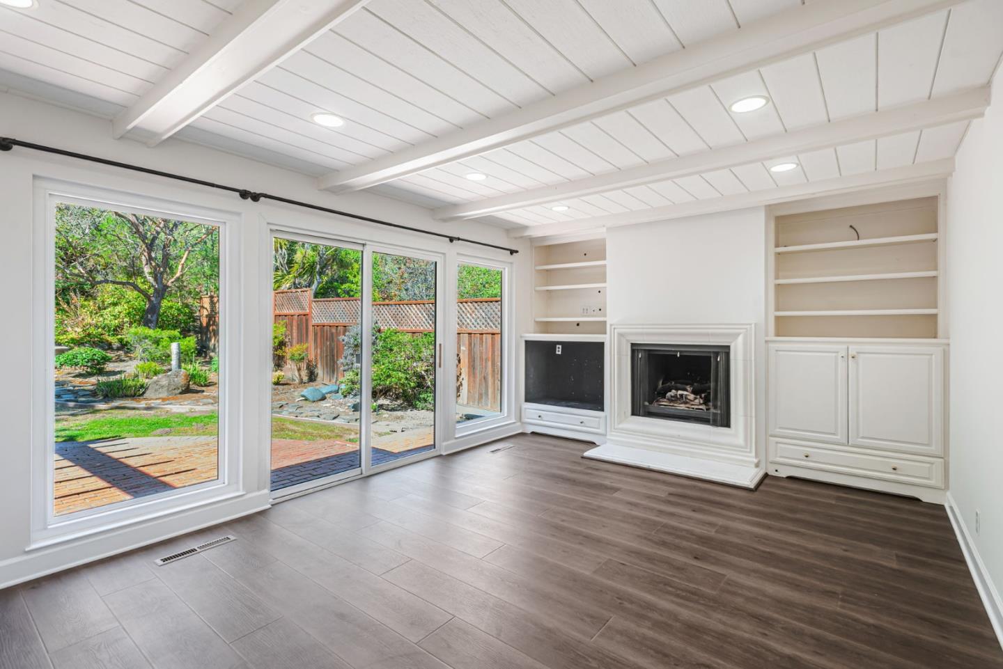 Detail Gallery Image 8 of 32 For 329 Castenada Dr, Millbrae,  CA 94030 - 3 Beds | 2 Baths