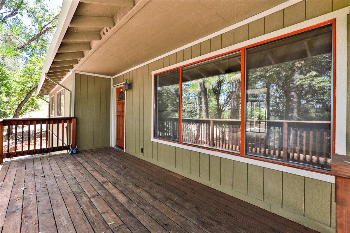Detail Gallery Image 2 of 36 For 17839 Norlene Way, Grass Valley,  CA 95949 - 3 Beds | 2 Baths
