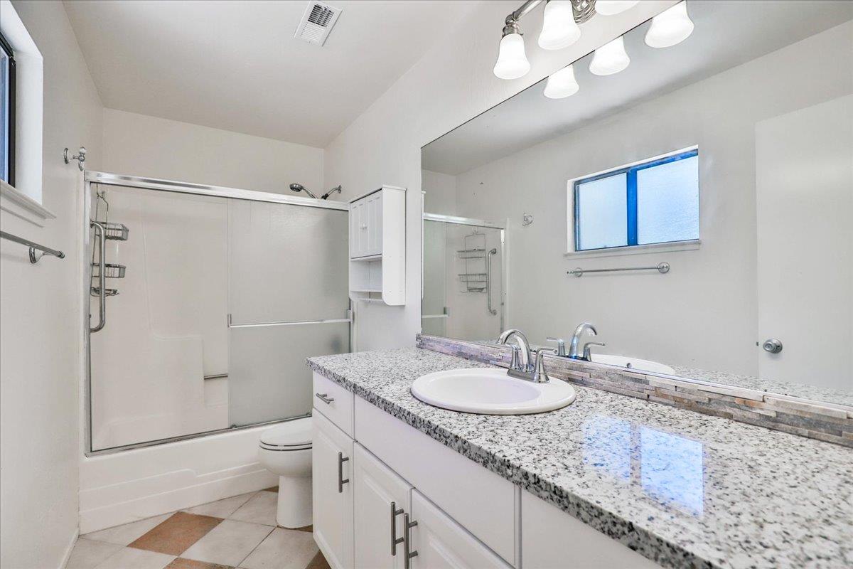 Detail Gallery Image 23 of 36 For 17839 Norlene Way, Grass Valley,  CA 95949 - 3 Beds | 2 Baths